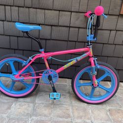 87 Dyno Compe Freestyle BMX Bike - Restomod