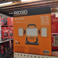 RIDGID 18V LED Hybrid Panel Light Kit