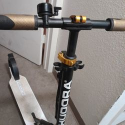 Hudora Adult Scooter 