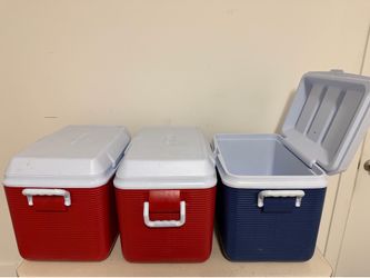 Rubbermaid Cooler