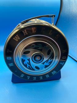 Hot wheels tin biscuit tin/inner container