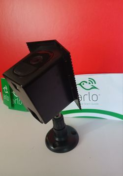 Hidden Camera Birdhouse Wallmount  for Arlo Pro Cameras