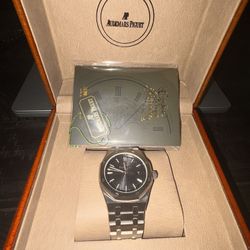 Audemars Piguet Royal oak for sale 1700