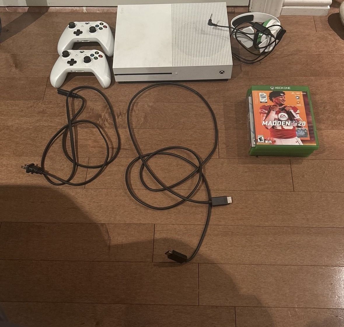 Xbox One S