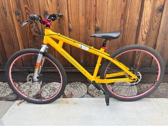 Grossman FDT dirt jumper