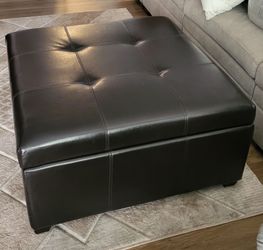 Foot ottoman