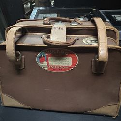 Old Val A Pak Travel Case Has Rip on One Side