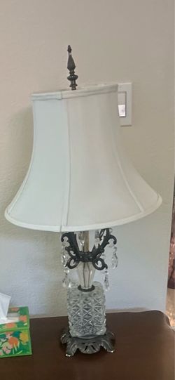 Barnes & Ivy Style Vintage Crystal Lamp