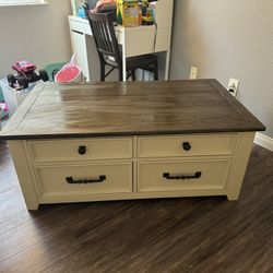 Laurel White Lift-Top Storage Coffee Table