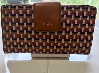Fossil Multicolor Print Bifold Wallet