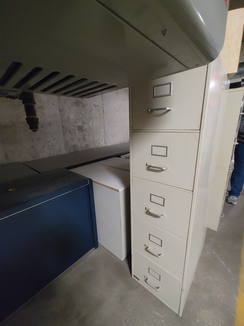  File Cabinets Plus Other Equipment. 708943QKTS (7587)