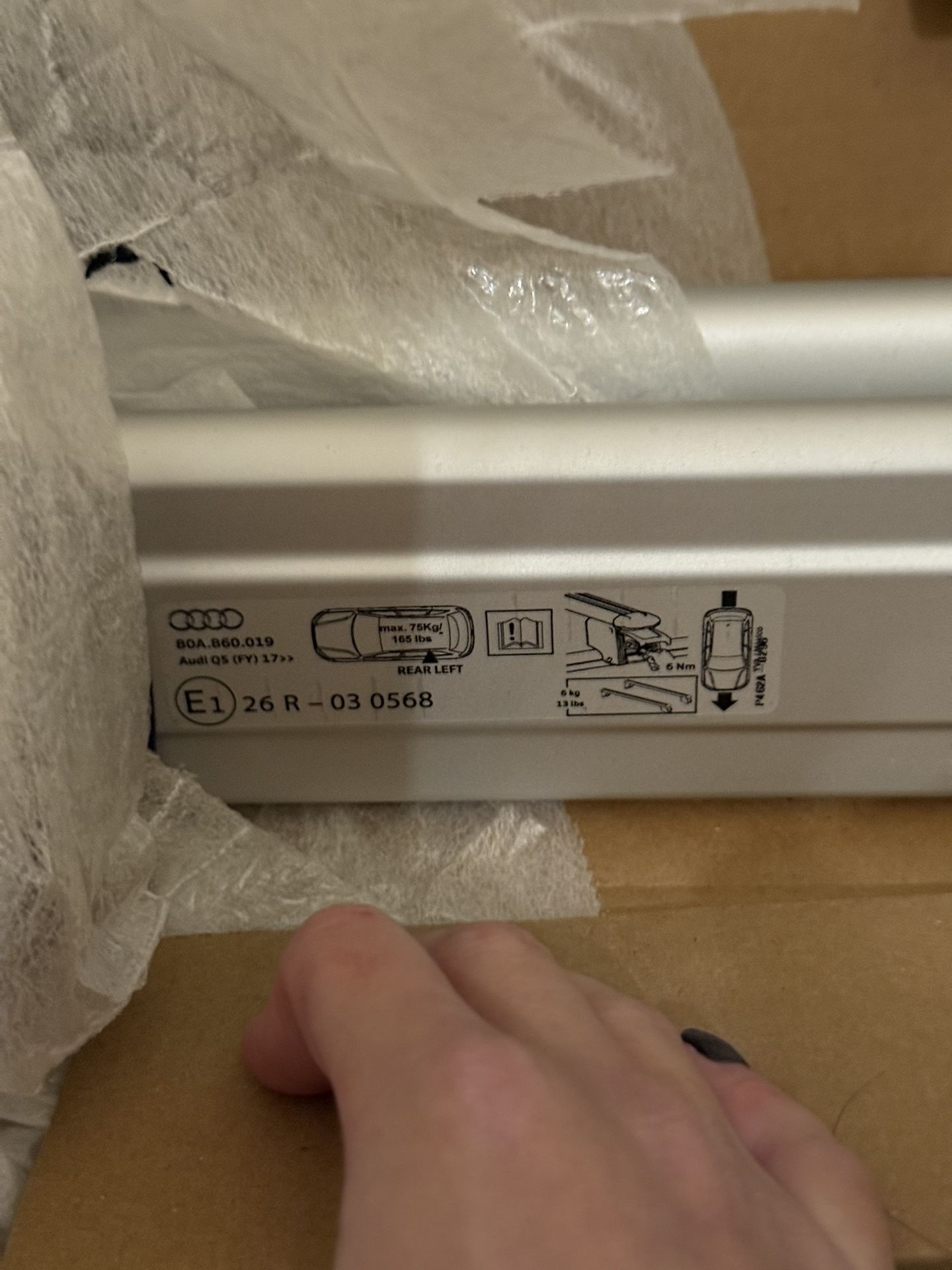 Genuine Audi Q5 Roof Cross Bars Brand New