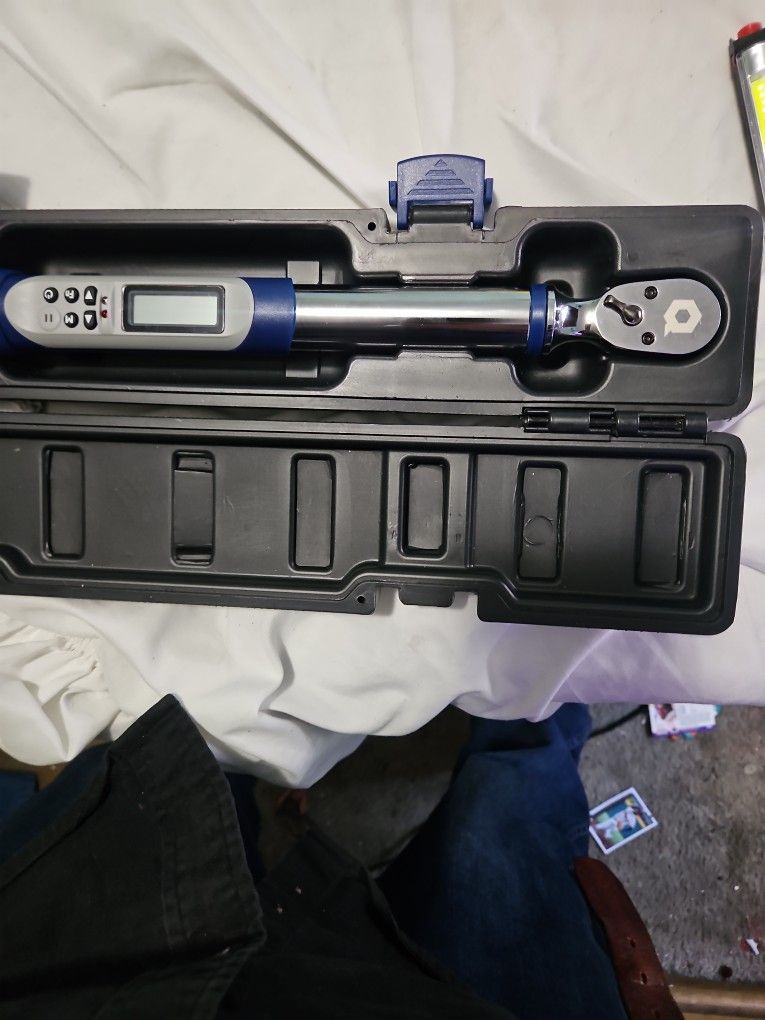 QUINN3/8in. Torque Wrench