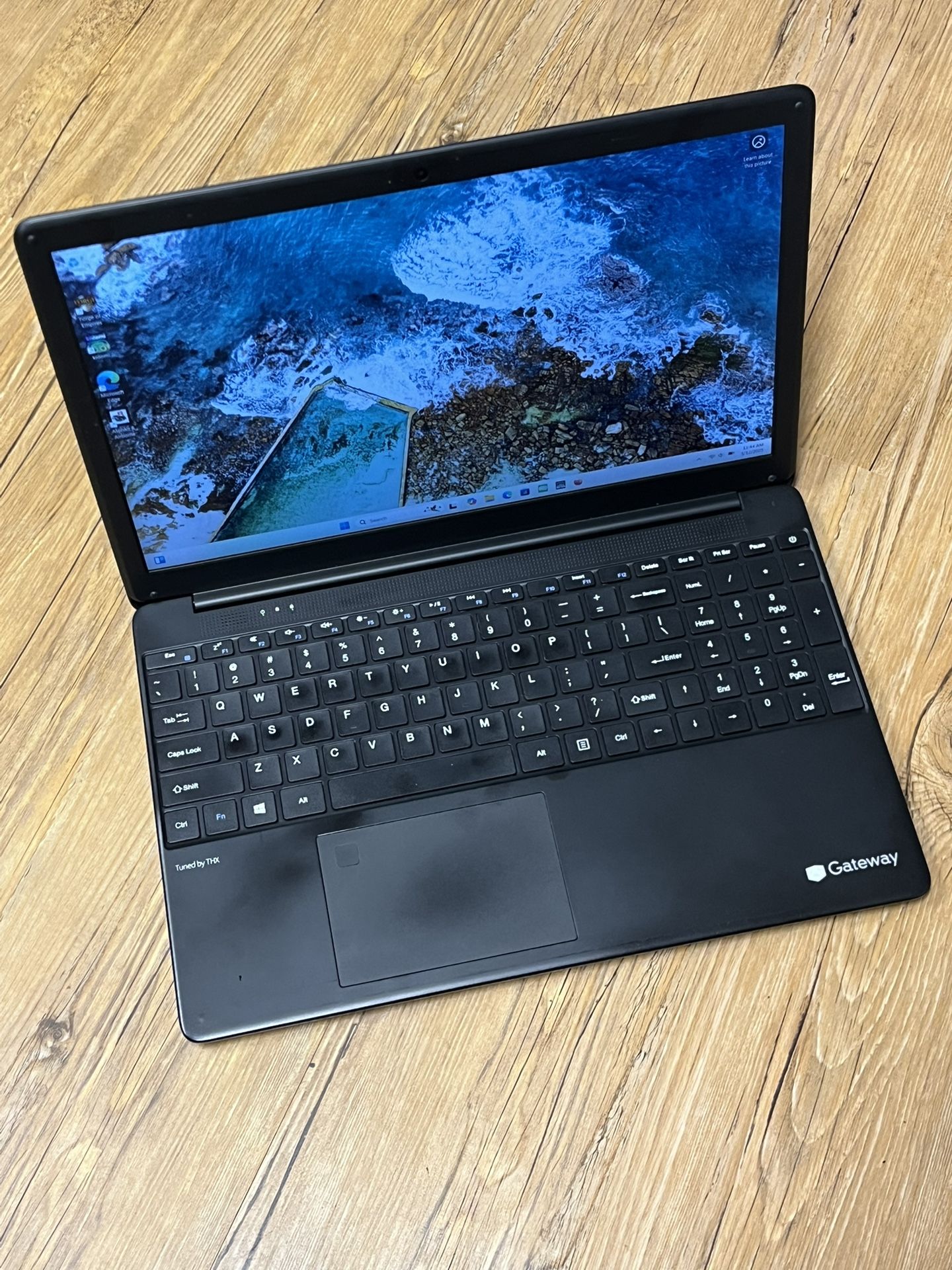 Gateway GWTN156-4BK Laptop - FOR REPAIR