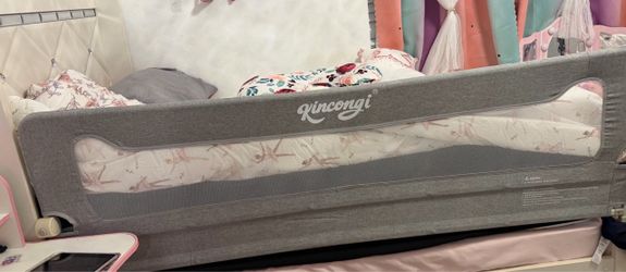 Toddler bed rail