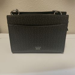 GUESS Black Shoulder Bag