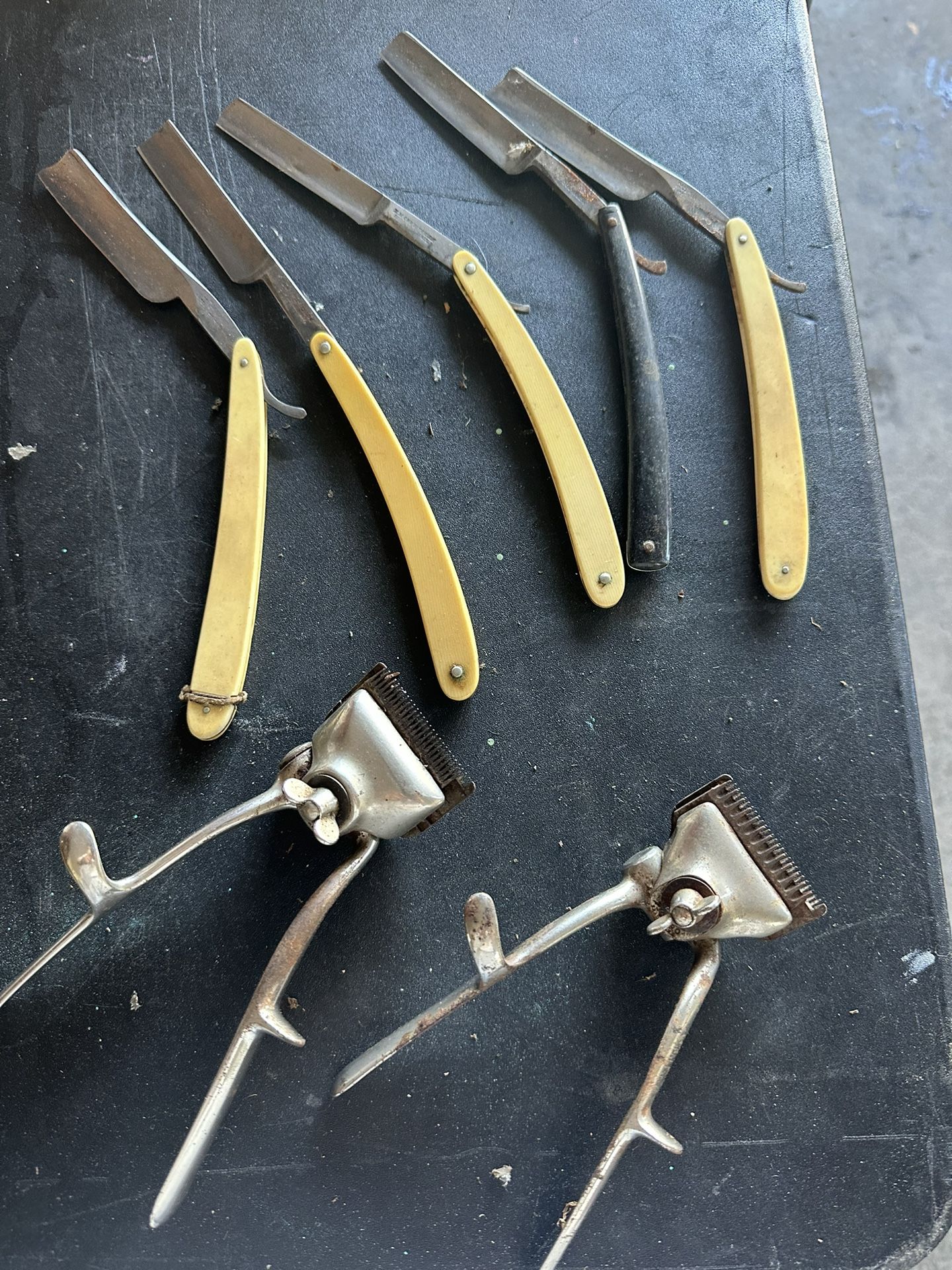 Vintage Shaving And Hair Trimming Set 