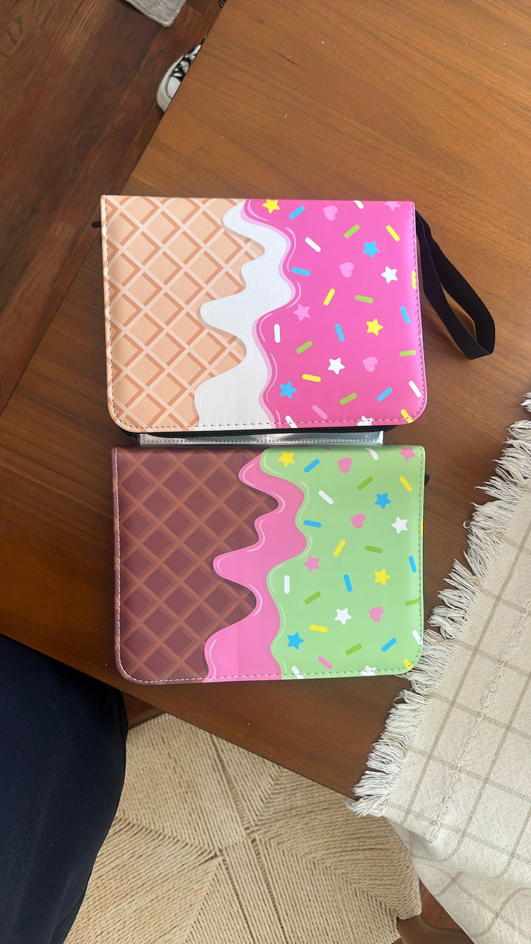 Cute Ice Cream Cake Card Binder for Girls, 400 Pocket Card Album Gifts, Ice Cream Donut Trading Game Card Holder Album for Standard Size Cards, Collec