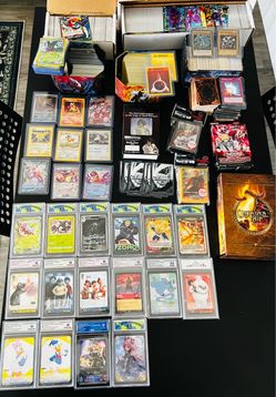 TCG Card Lot Pokémon, Yugioh, DBZ, WeisShwarz (AOT), Disney, World of Warcraft,