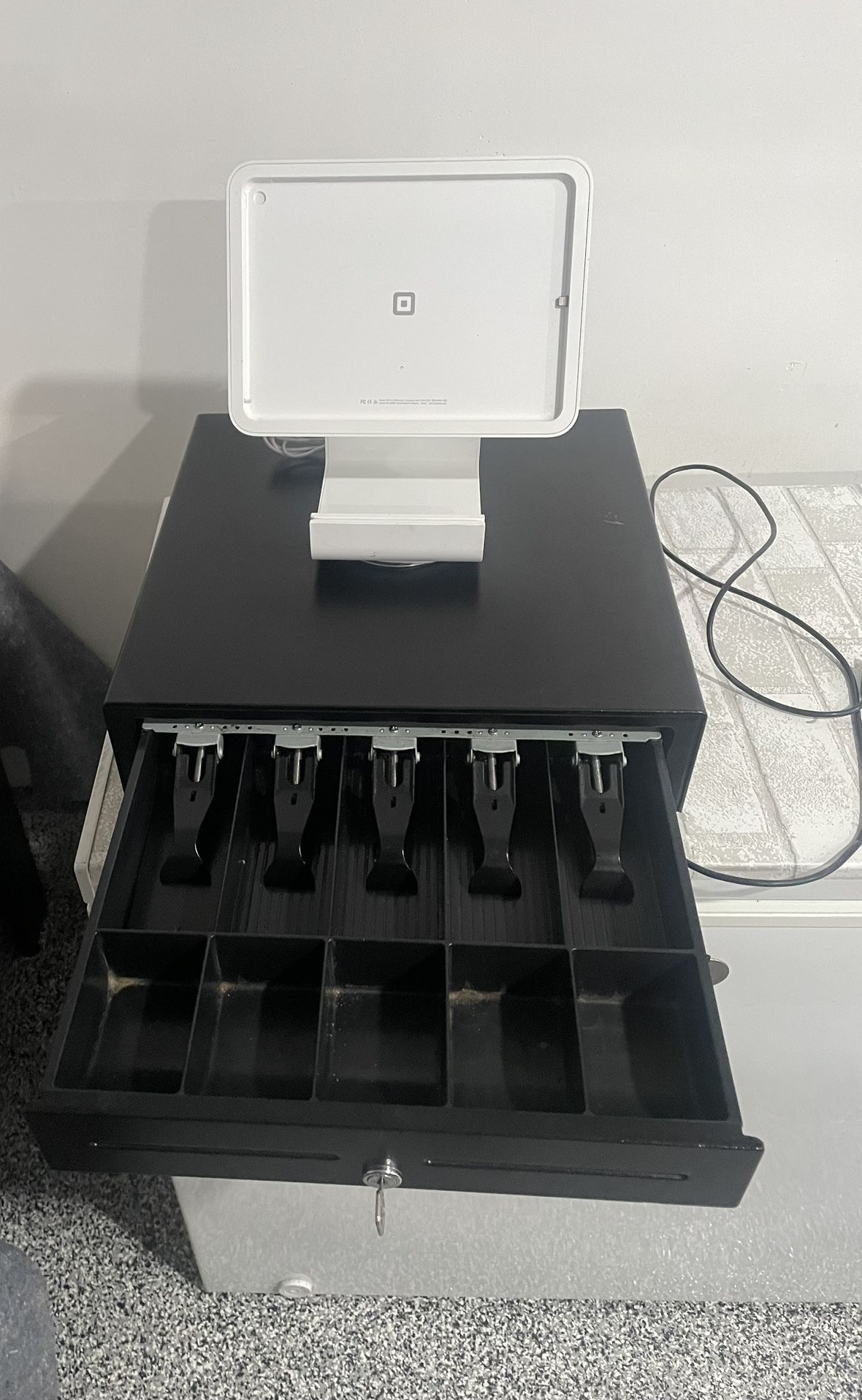 Cash drawer + Square atand