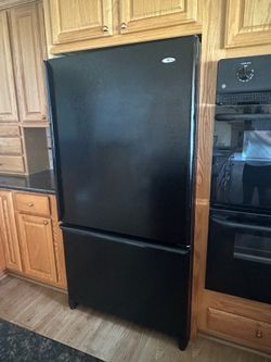 Amana Refrigerator