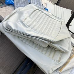 Complete set plus more NOS 1964-66 FORD MUSTANG FASTBACK DELUXE PONY WHITE SEAT UPHOLSTERY FULL FRONT &amp; REAR and door panels rear panel and more