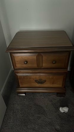 Wood night stand