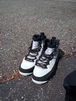 University Air Jordan 9s