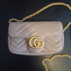 RARE Gucci Mini Marmont Bag Authenticated