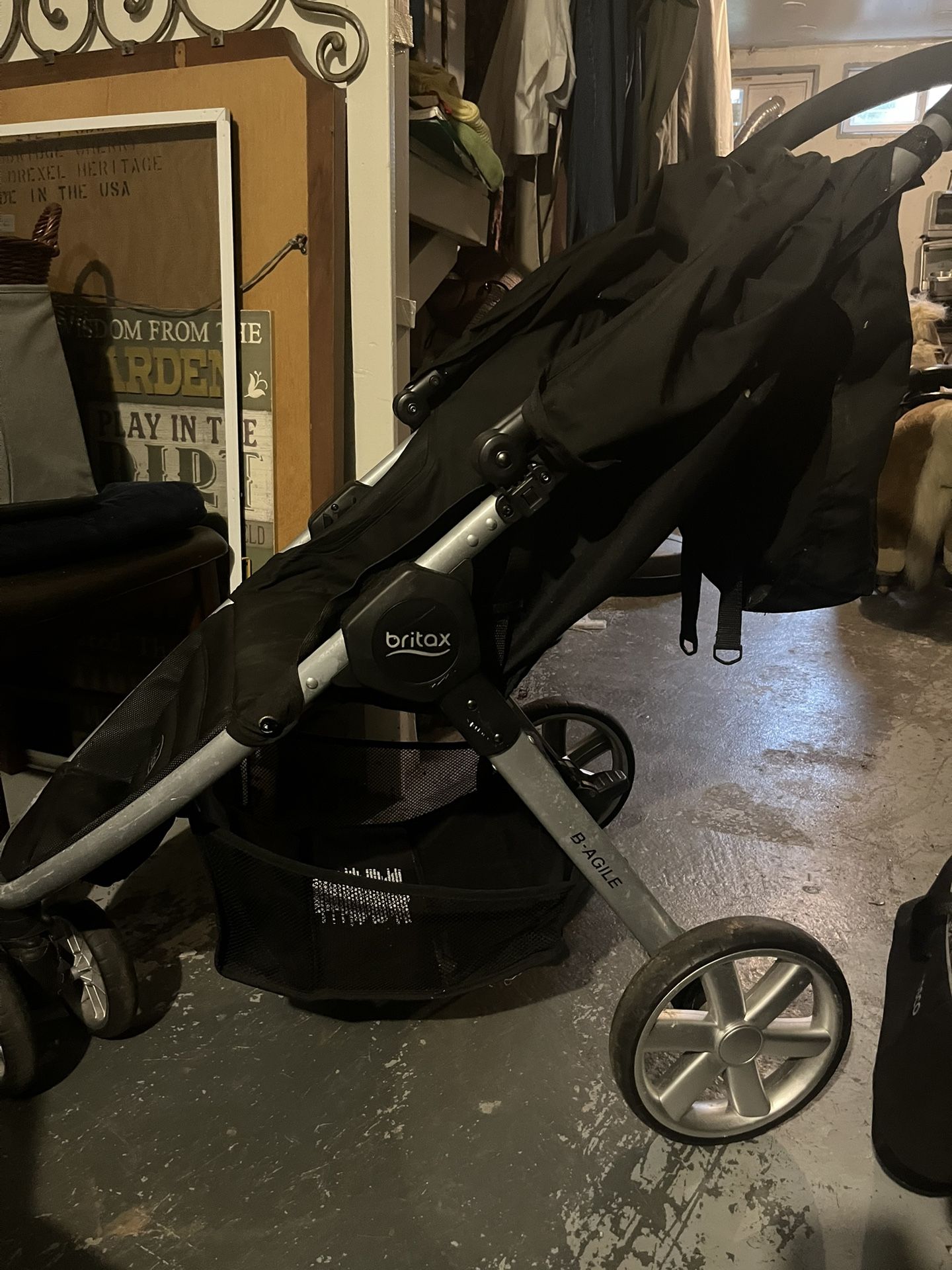 maxi cosi 3 wheel pram Tayla Max 5 in 1 Travel System large storage basket and Color:Sepia Black Rose Gold Frame Made In Italy DTX Minnow 180 Heavy