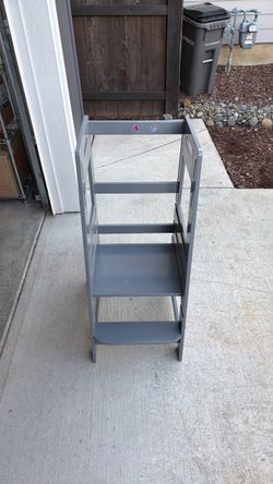 Toddler tower