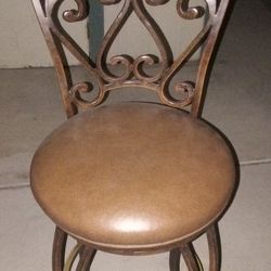 SWIVELING VALENCIA BAR STOOL (TWO STOOLS)
