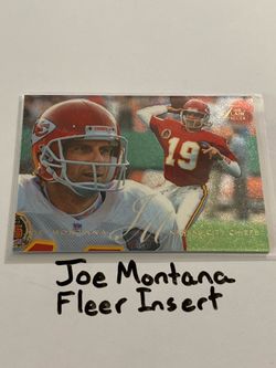 Joe Montana Kansas City Chiefs Hall of Fame QB Fleer Short Print Insert Card.