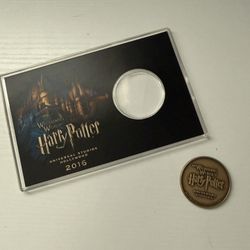 Universal Studios 2016 Harry Potter 39mm Antique Bronze Collectible Coin 