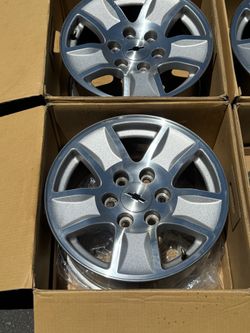 Single Chevy Silverado 17” OEM Wheel Rim Rines Original GMC