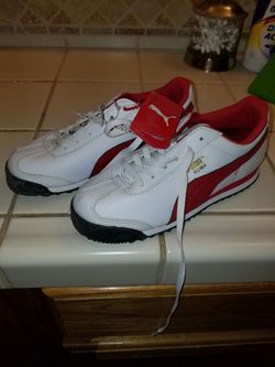Women puma shoes
