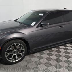 2019 Chrysler 300