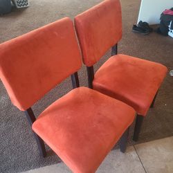 Accent Chairs