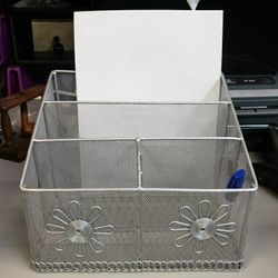 Cute Big Wire Mesh Desk Organizer For Home Or Office