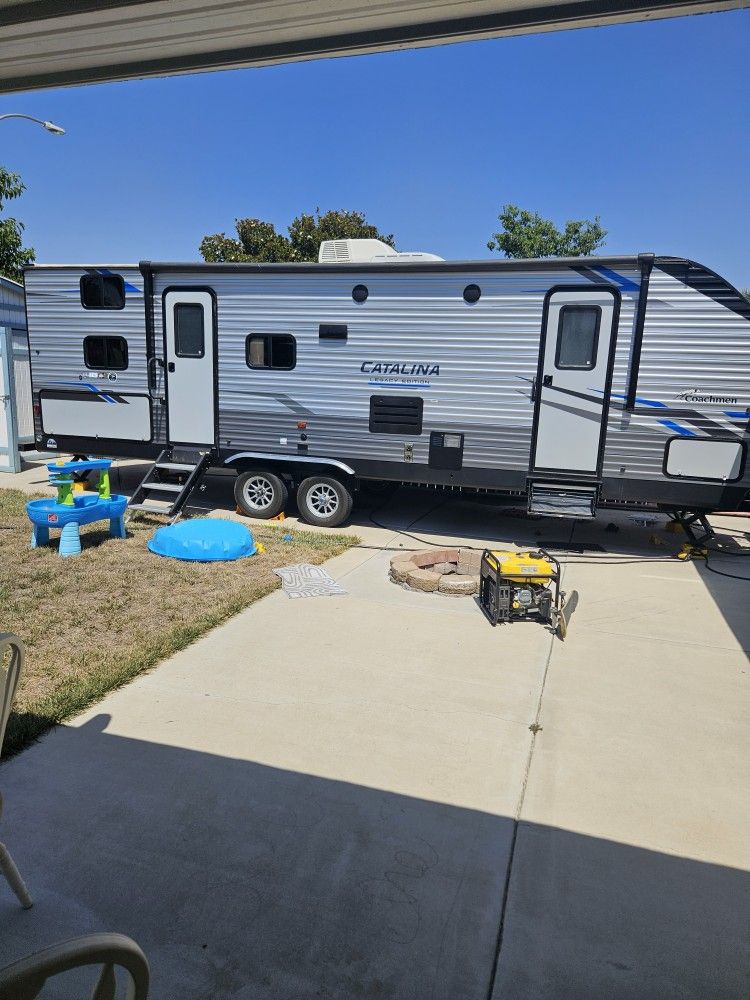 2021 Coachmen Catalina Travel Trailer