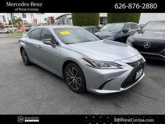 2023 Lexus ES 300h