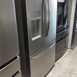 Frigidaire French Door Refrigerator 