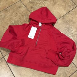 Lululemon Cropped Scuba Hoodies – Multiple Colors – Sizes 2/4/6 – New in Bag 🔥