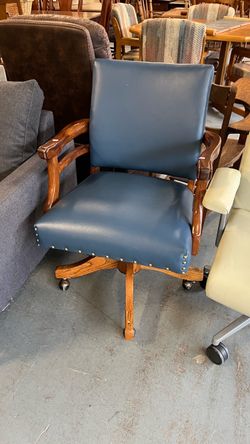 (In Store) Vintage wood vinyl office chair