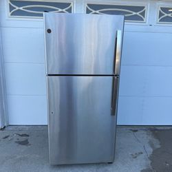 GE 19.2 cu. ft. Top Freezer Refrigerator in Stainless Steel, ENERGY STAR