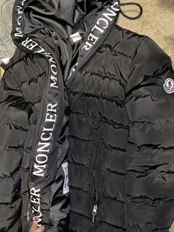 Moncler Coat Large