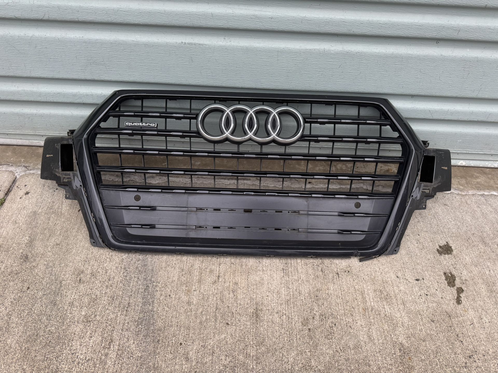 2017 2018 2019 AUDI Q7 QUATTRO FRONT GRILLE