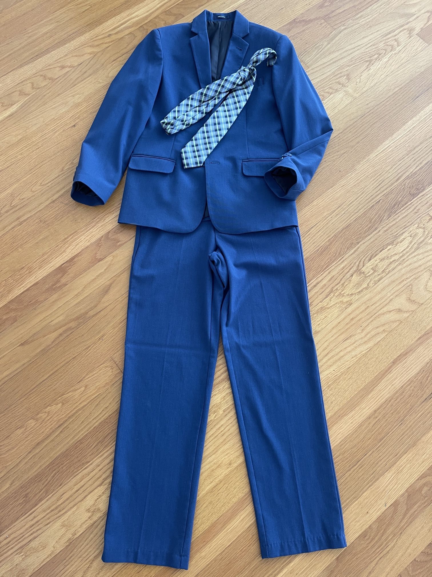 Boys” Suit Size 12 Years