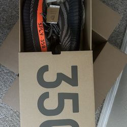 YEEZY 350 BELUGA