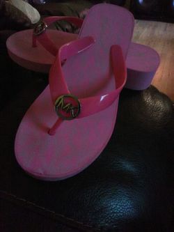 MK sandles size 5 for kids